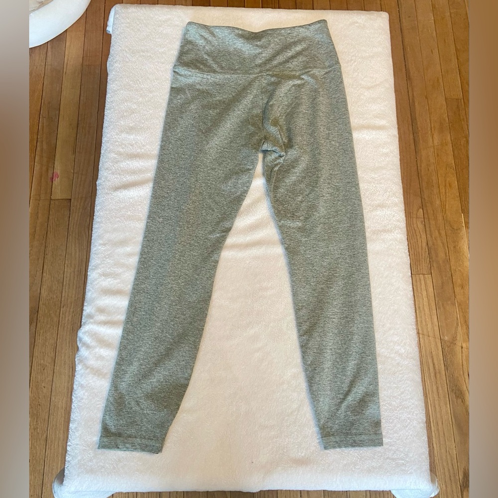 Zobha Soft Heather Gray Leggings